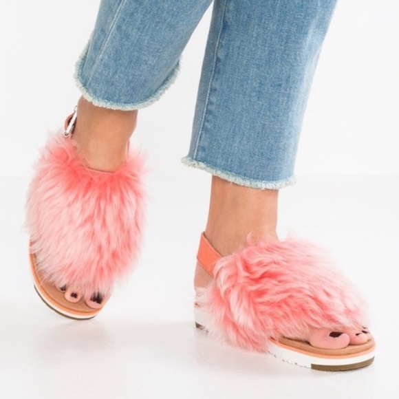 ugg holly sandal size 9